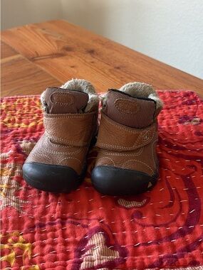 Keen Toddler Brown and Black Fleece-Lined Winter Boots